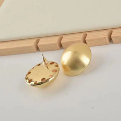 Vintage Gold Frosted Round Stud Earrings