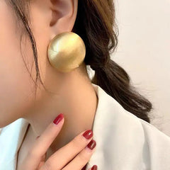 Vintage Gold Frosted Round Stud Earrings